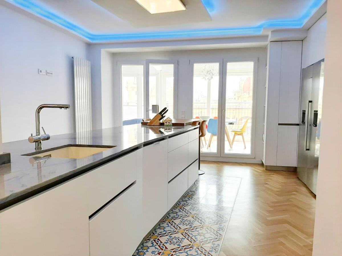 Apartament Town Hall Dream *
